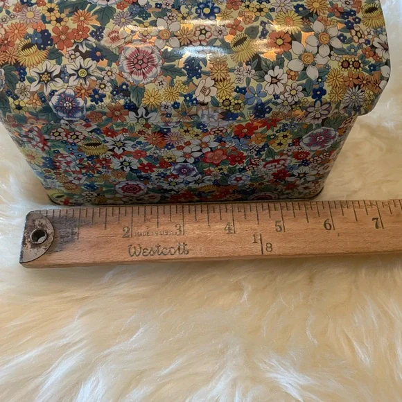 Vintage Daher floral tin ~ England - Picture 9 of 9